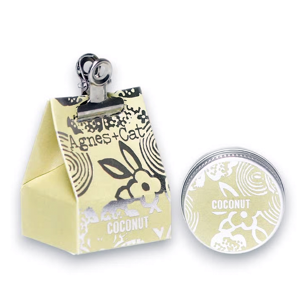 Bálsamo Labial Orgânico de Côco Conjunto embalagem e lata pequena com padrão floral amarelo e branco