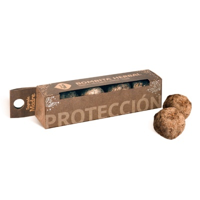 Caixa castanha de cartão com bolas herbais