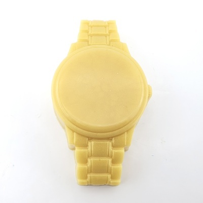 Relógio de pulso amarelo macio com bracelete de elos