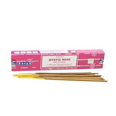 Caixa de incenso Satya Mystic Rose rosa com varetas de incenso castanhas