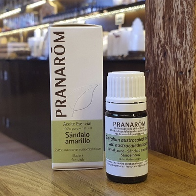 Óleo essencial PRANARÔM Sândalo amarelo com caixa e frasco em madeira