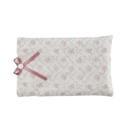 Almofada decorativa retangular floral rosa e branco com laço