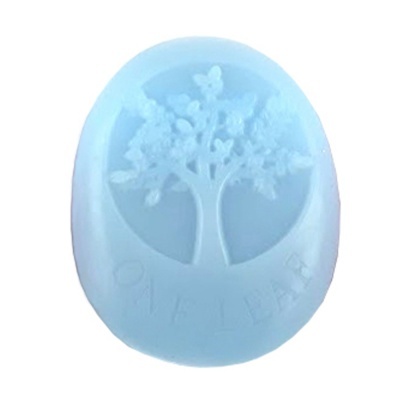 Forma de silicone azul com relevo de árvore e texto ONE LEAF