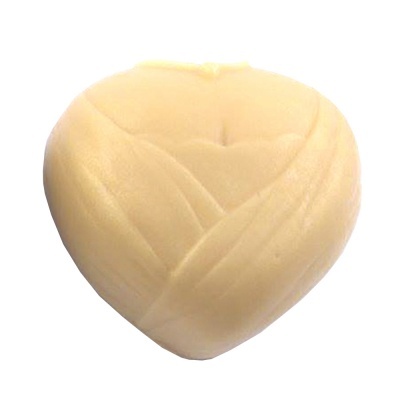 Sabonete coração amarelo com padrão cruzado