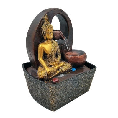 Fonte decorativa Buda dourado com base castanha e água a cair