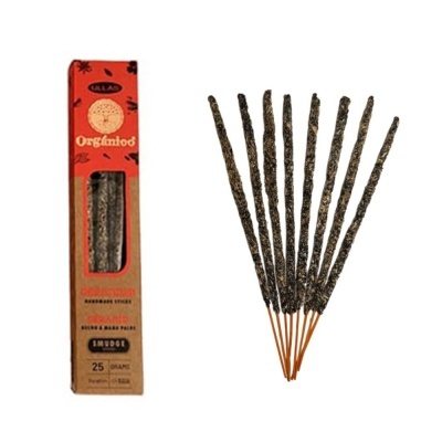 Conjunto de paus de incenso orgânicos em caixa vermelha e castanha