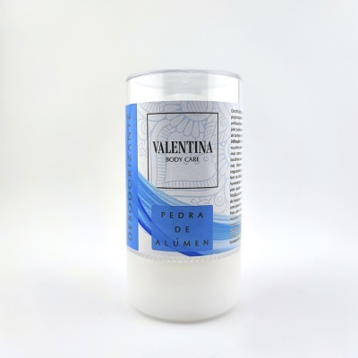 Frasco de vidro com tampa transparente e rótulo azul e branco