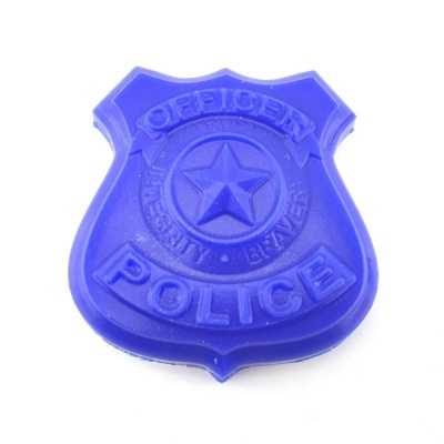 Distintivo azul de polícia em plástico ou borracha