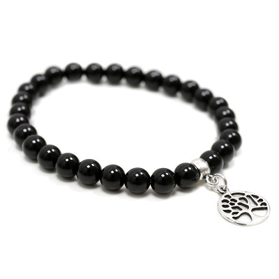 Pulseira de contas pretas com pingente de árvore da vida prateado