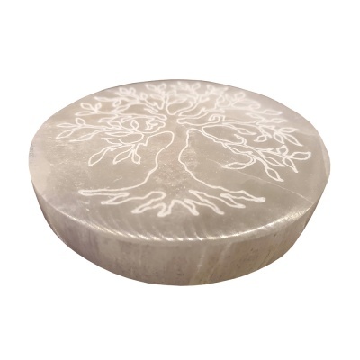 Disco redondo cinza com desenho branco da árvore da vida