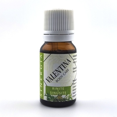 Frasco pequeno de vidro castanho com etiqueta verde e branca de produto VALENTINA para rinite e sinusite