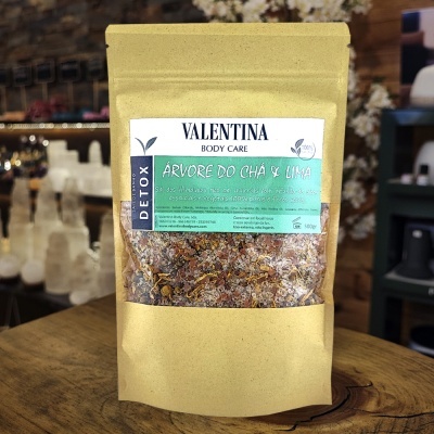 Embalagem de chá detox VALENTINA BODY CARE Árvore do Chá & Lima em saco de papel kraft com janela transparente