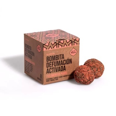Caixa de defumação com duas esferas castanho avermelhadas rugosas