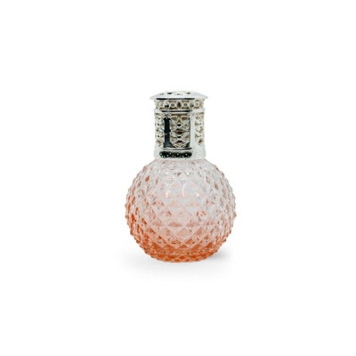 Frasco redondo de vidro rosa com tampa prateada ornamentada