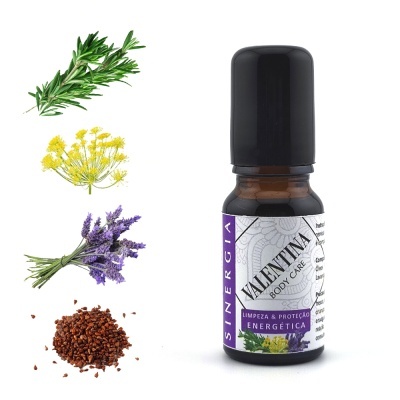Frasco de essência energética com ervas naturais
