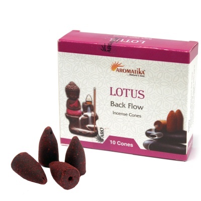 Caixa de incensos Aromatika Lotus com 10 cones e quatro cones de incenso escuros
