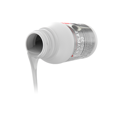 Frasco branco a verter tinta cinzenta com rótulo EASYPLAT 00.30