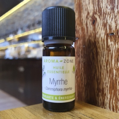 Frasco de óleo essencial de mirra Aroma Zone em vidro âmbar com tampa preta