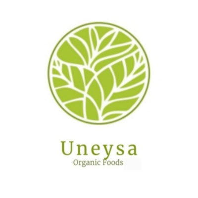 Logotipo verde com folhas e texto 'Uneysa Organic Foods'