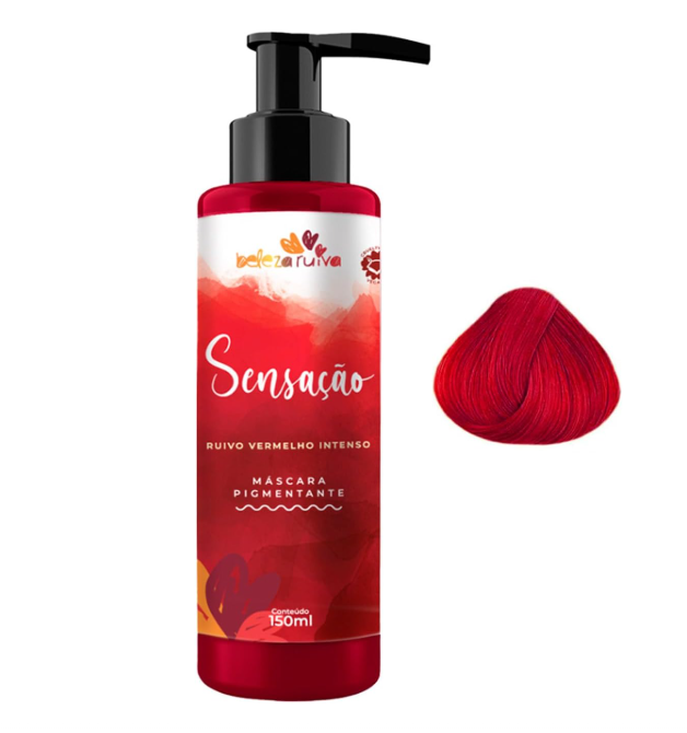 Máscara pigmentante vermelho intenso e mecha de cabelo tingida