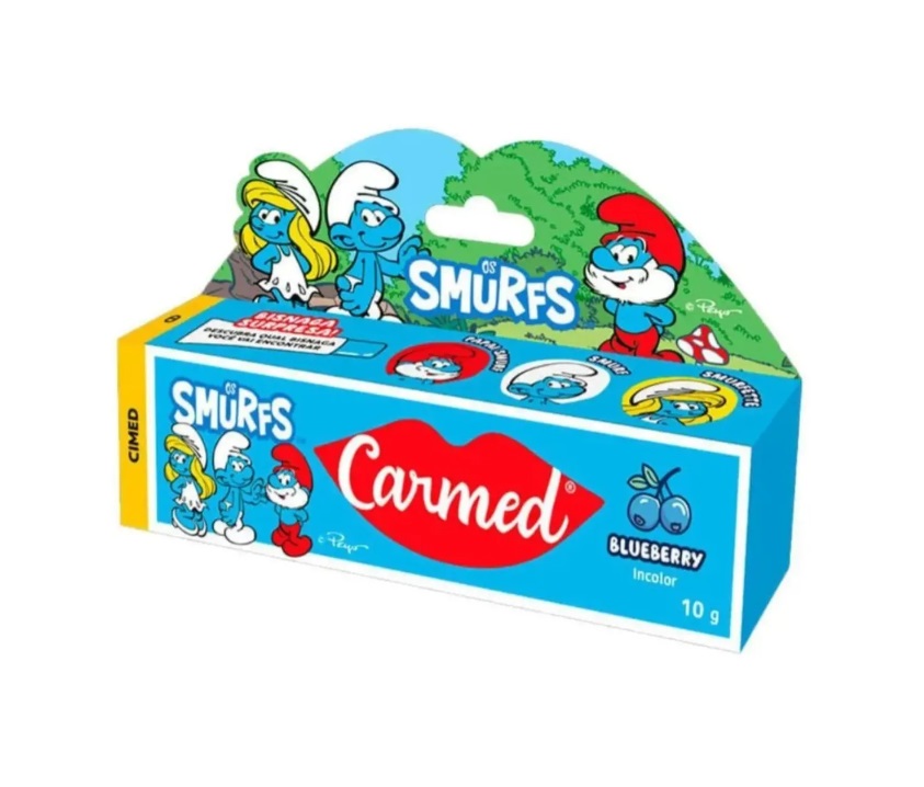 Caixa azul de produto Carmed com personagens dos Smurfs e texto Blueberry
