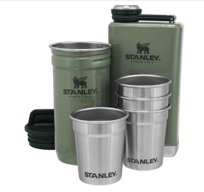 Conjunto Stanley para campismo com garrafa, recipiente verde e cinco copos de aço inoxidável
