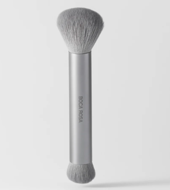 Pincel de maquilhagem duplo cinzento com texto BOCA ROSA no cabo