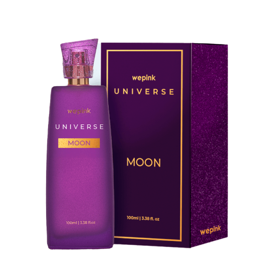 Frasco de perfume roxo fosco com texto dourado ao lado da caixa roxa brilhante