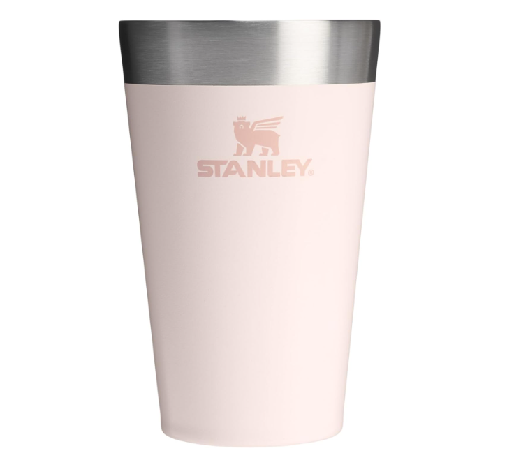 Copo térmico Stanley rosa com topo em aço inox