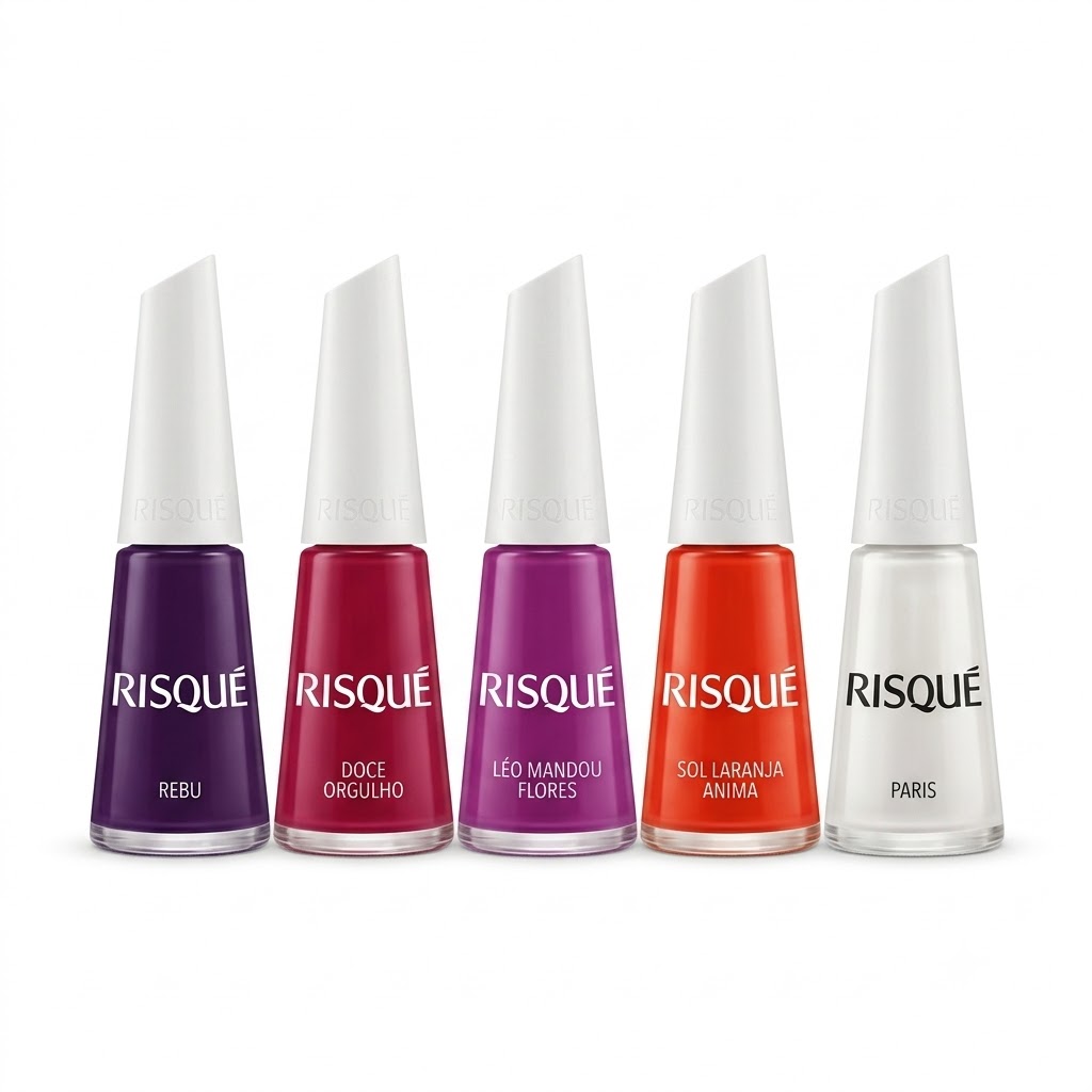 Cinco frascos de verniz para unhas RISQUÉ em cores variadas alinhados