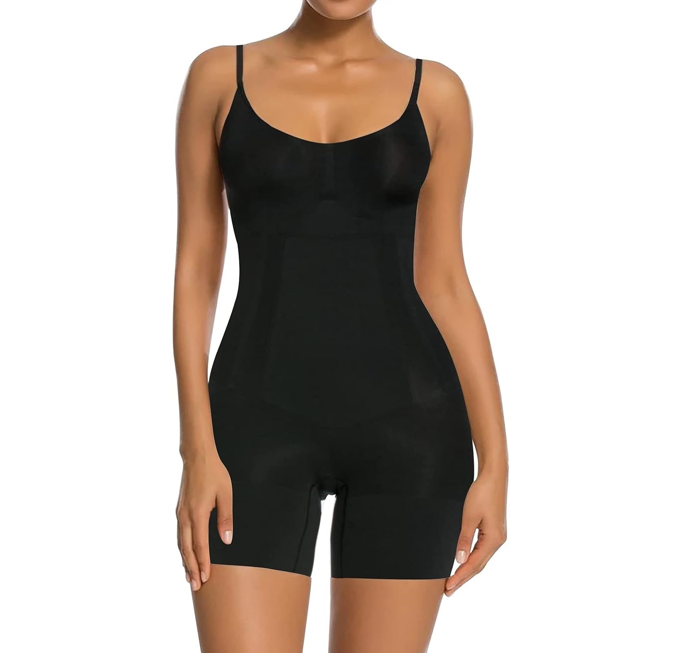 Body moldeador preto com alças finas, comprimento curto