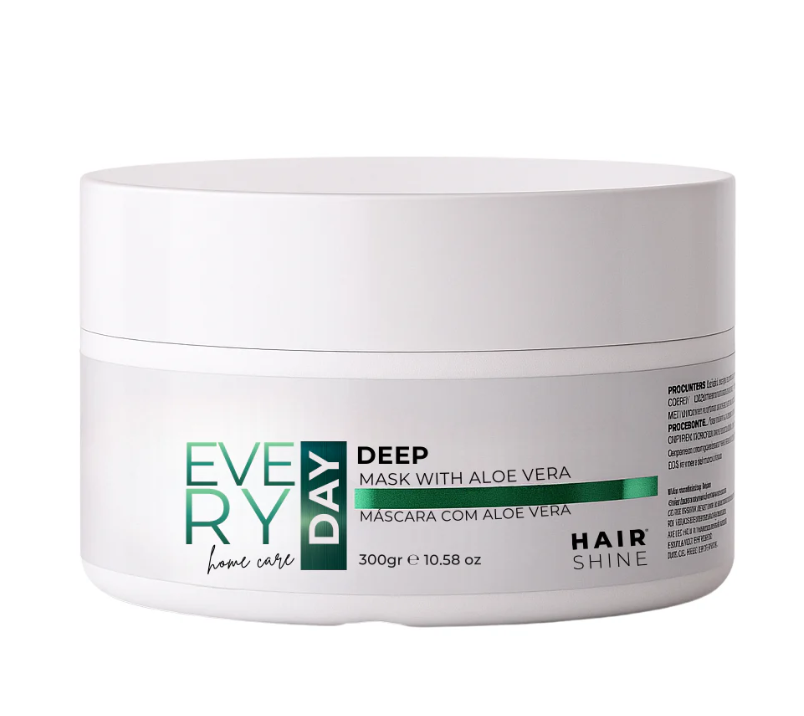 Frasco branco de máscara capilar com rótulo detalhado