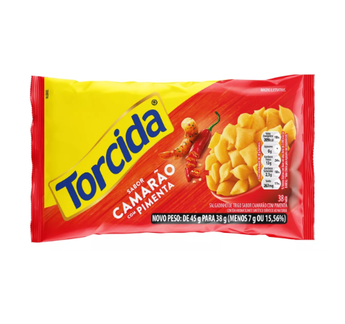 Embalagem vermelha e amarela de batatas fritas Torcida sabor camarão e pimenta