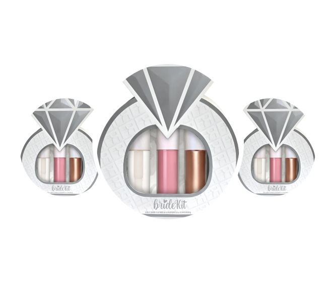 Conjunto Bride Kit com três frascos dentro de embalagem em formato de anel