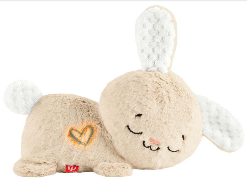 Pelúcia de coelho castanho claro com orelhas brancas e rosto dorminhoco bordado