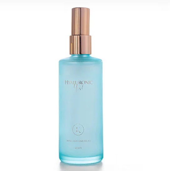 Frasco azul translúcido com tampa dourada e texto HYALURONIC