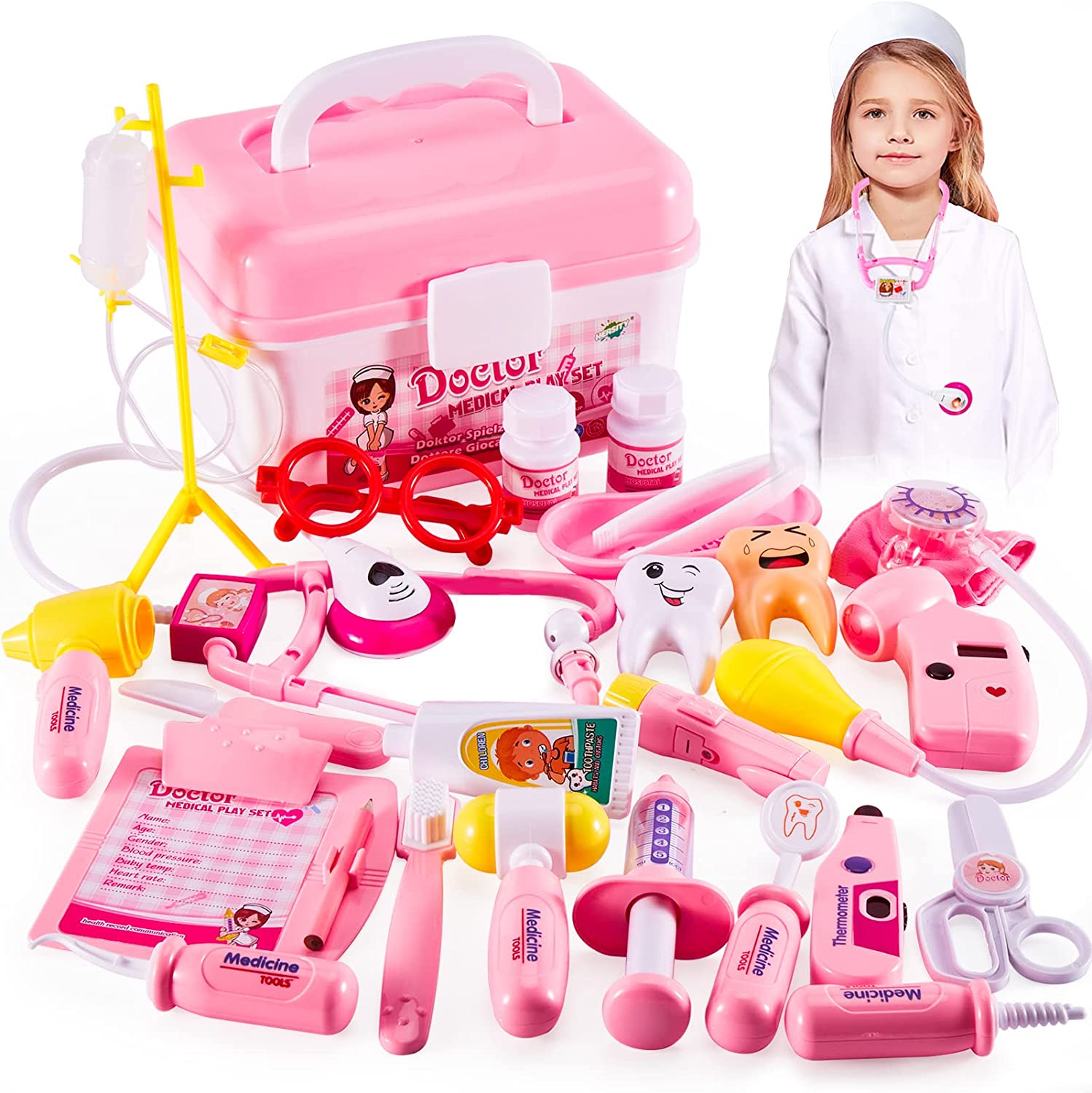 Brinquedo médico rosa com vários instrumentos e criança vestida de médico