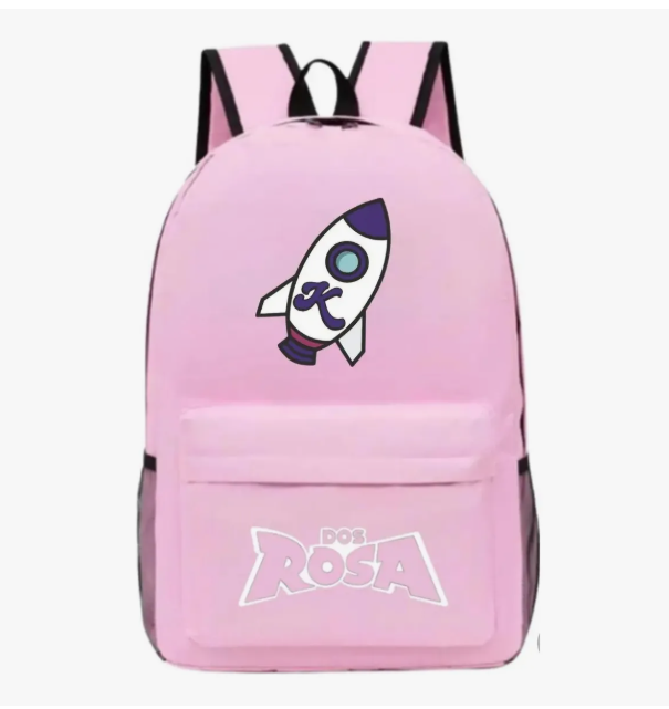 Mochila rosa com foguete azul e branco e bolso com texto IDOS ROSA