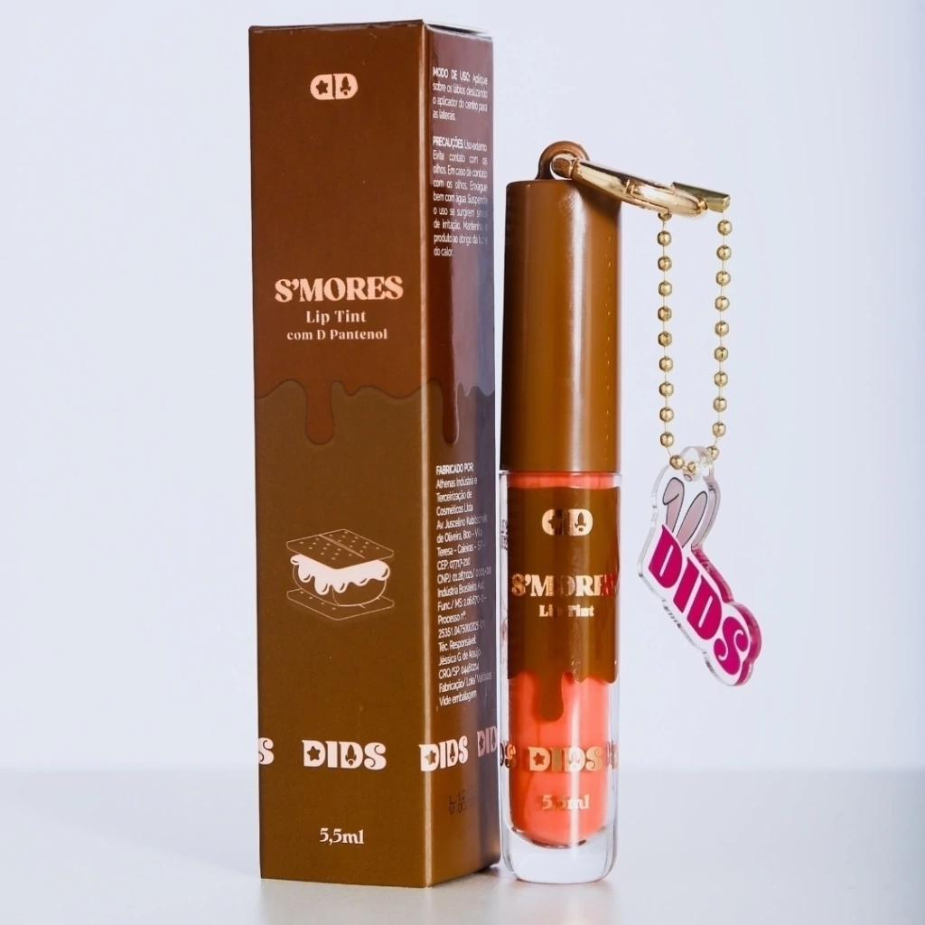 Lip Tint SMORES embalagem castanha e laranja com pendente acrílico DIDS