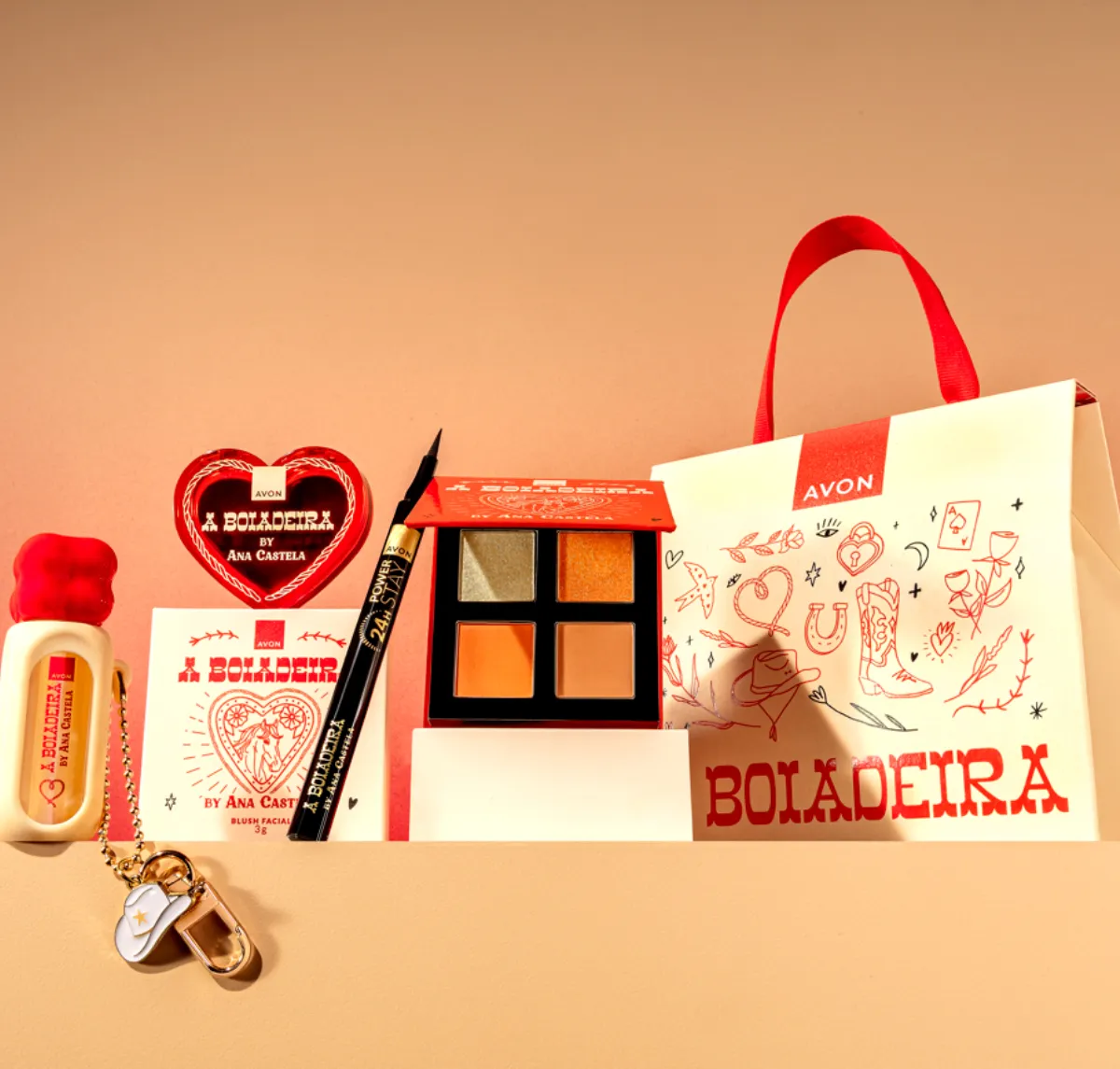 Conjunto de maquilhagem Avon A BOLADEIRA by Ana Castela com quatro sombras, delineador, e saco de papel decorado