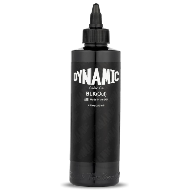 Frasco preto com tampa bico e texto DYNAMIC Color Co BLK(Out)