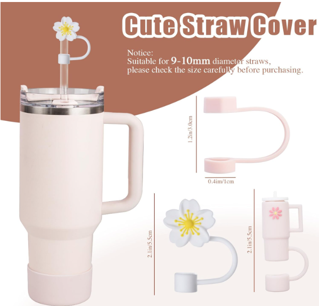 Copo branco com tampa e capa decorativa para palhinha em forma de flor branca com centro amarelo