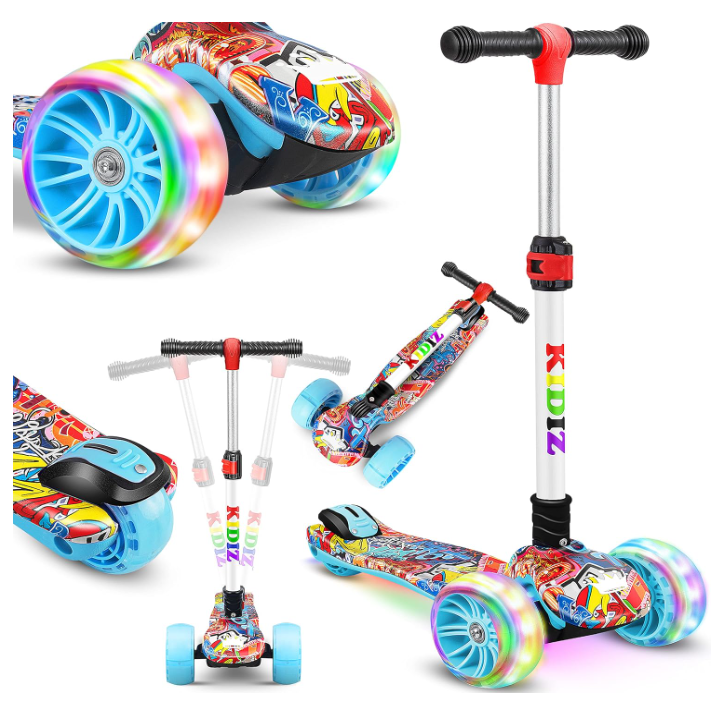Trotinete infantil colorida com rodas azuis e luzes coloridas