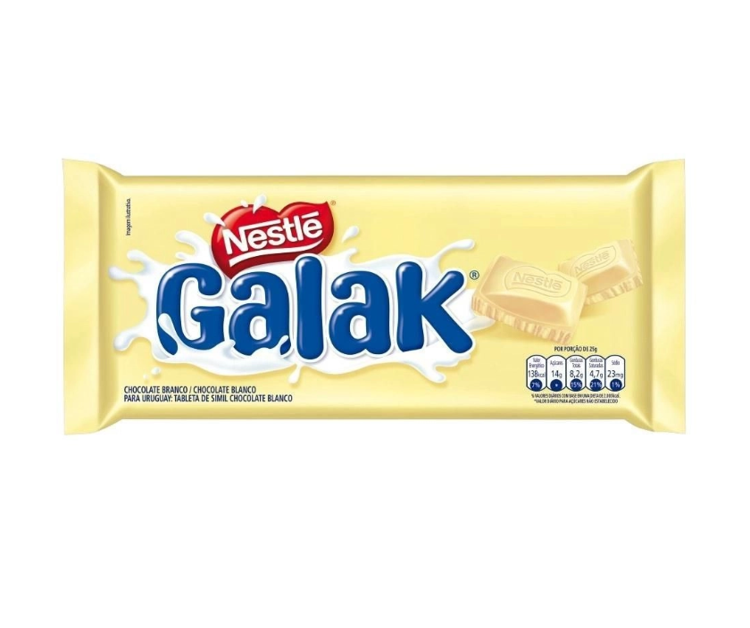 Barra de chocolate branco Nestlé Galak em embalagem amarela clara