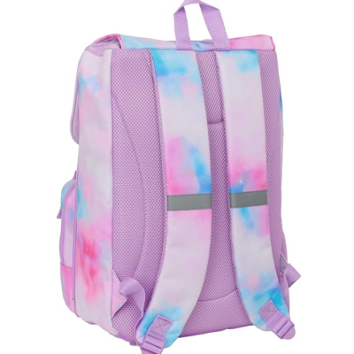 Mochila tie-dye lilás, rosa e azul vista atrás com alças almofadadas