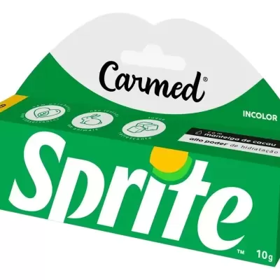 Embalagem verde e branca do produto Carmed Sprite 10g