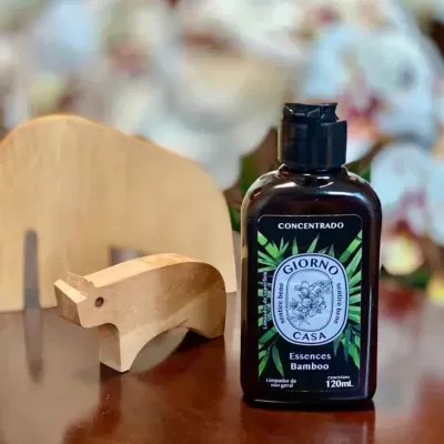 Limpador&#x20;Concentrado&#x20;de&#x20;Superf&#x00ED;cie&#x20;Giorno&#x20;Casa&#x20;Essences&#x20;&#x2013;&#x20;Bamboo&#x20;120ml