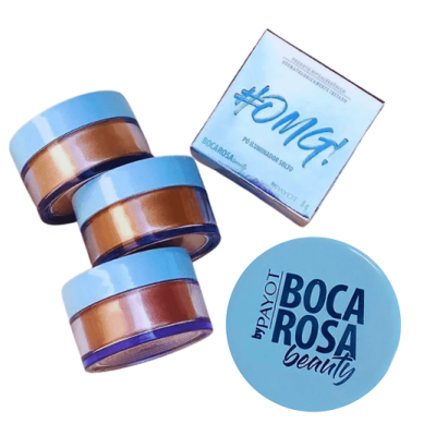 Frascos de creme com tampa azul e texto 'BOCA ROSA' em fundo branco