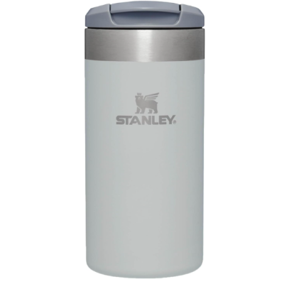 Garrafa térmica branca Stanley com tampa cinza