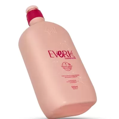 Garrafa plástica de produto cosmético cor de rosa e tampa vermelha